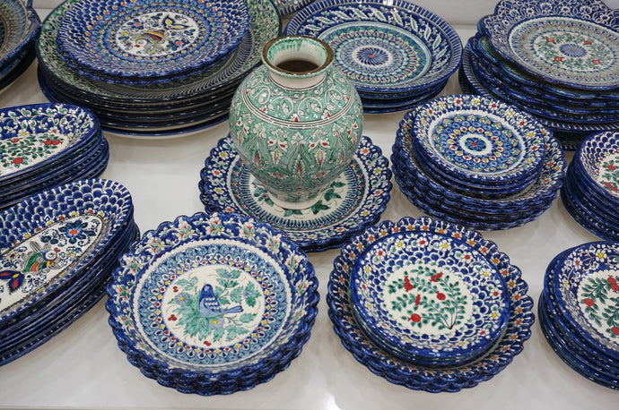 ウズベキスタンの陶器・日常使いから各地の陶器をご紹介
