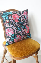 Load image into Gallery viewer, Suzani  CushionCover C61 (Cotton)
