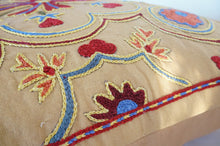 Load image into Gallery viewer, Suzani  CushionCover C55 (Cotton)
