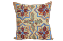 Load image into Gallery viewer, Suzani  CushionCover C48 (Silk)
