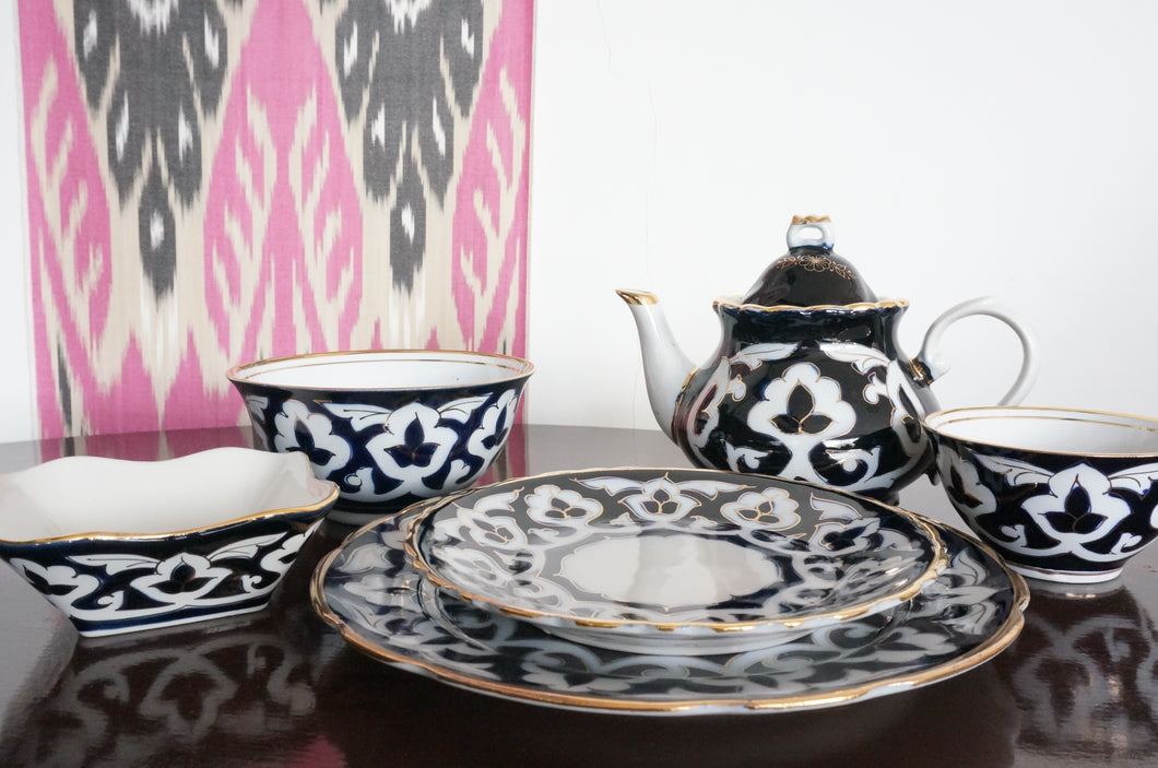 ウズベキスタン綿花柄陶器　ALL SET (１set )